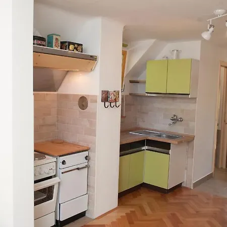 Polane Apartment *